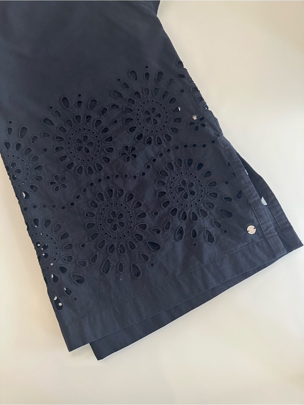 Tommy Hilfiger | Black Cotton Embroidered Blouse / Top | Size XL - Picture 6 of 16